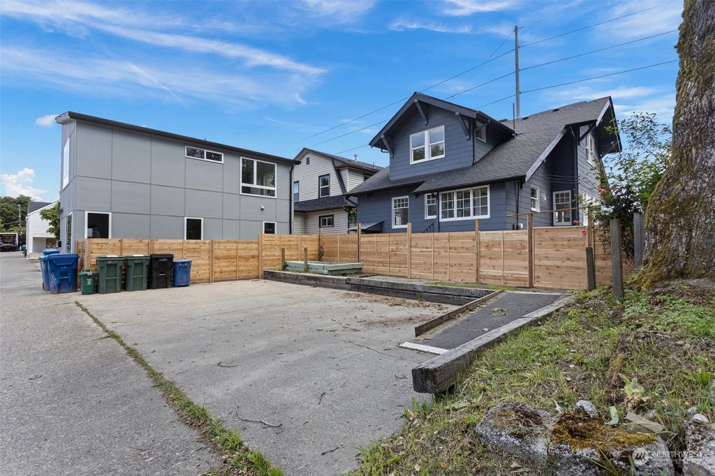 Photo of 4525 5th Avenue NE #2, Seattle, WA 98105 (MLS # 2250713)