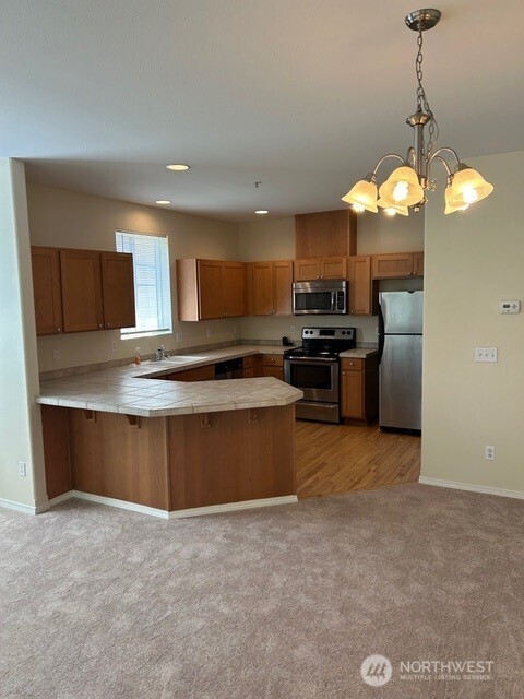 2055 Garry Oaks Avenue B