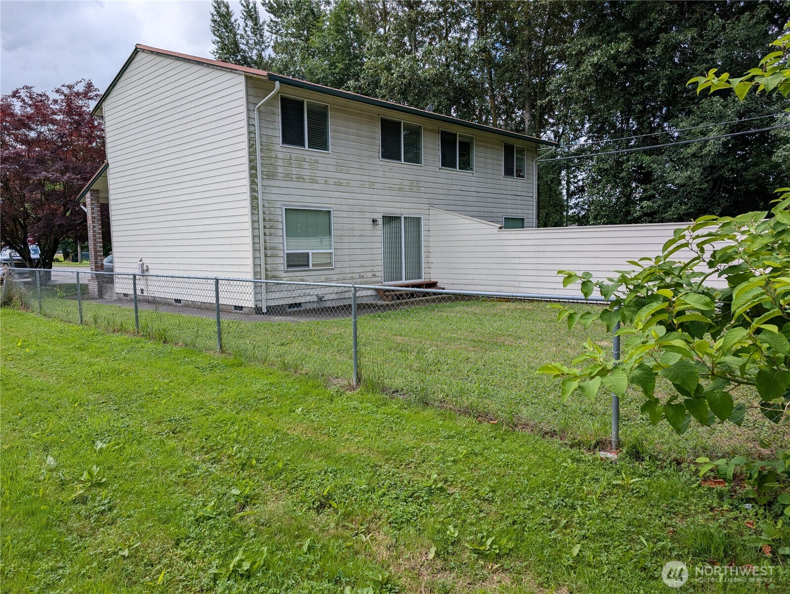 326 W Munro Street
