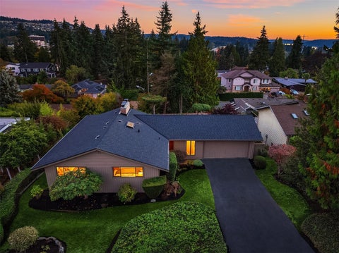 Photo of 12603 SE 26th Place, Bellevue, WA 98005 (MLS # 2594400)