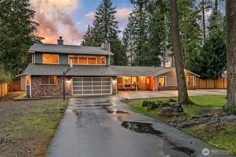 Photo of 16613 SE 254th Place, Covington, WA 98042 (MLS # 2475720)