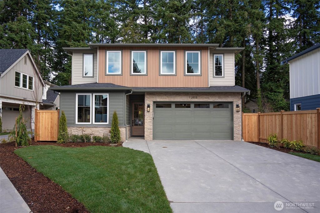 Photo of 12818 NE 65th Lane, Kirkland, WA 98033 (MLS # 2453020)