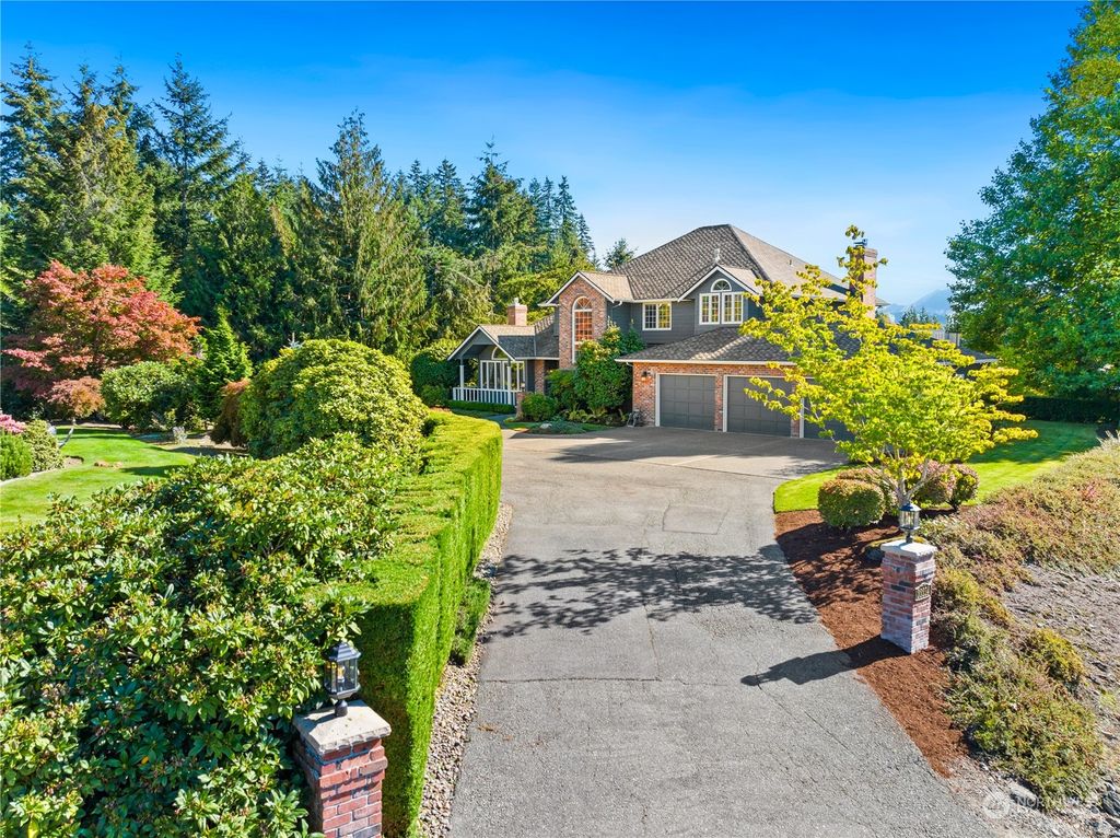 Photo of 22214 238th Place SE, Maple Valley, WA 98038 (MLS # 2320887)