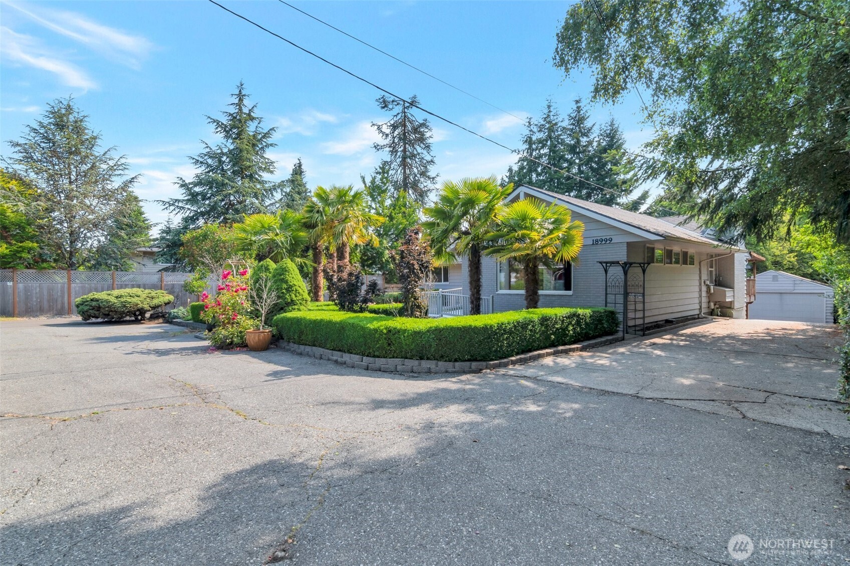 18999 80th Avenue W