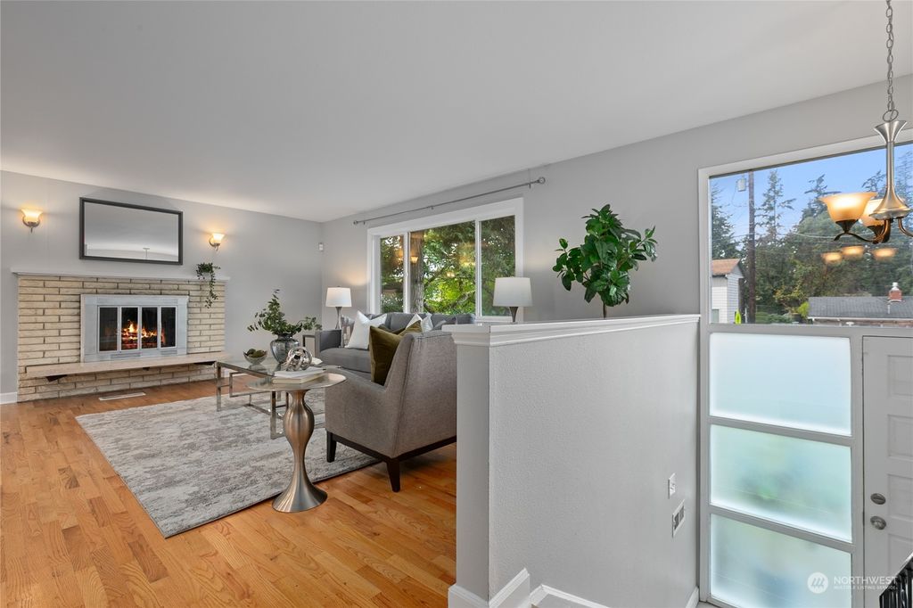 Photo of 1902 200th Place SW, Lynnwood, WA 98036 (MLS # 2170309)