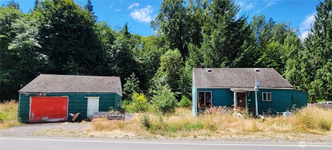 Photo of 503 Park Street, Shelton, WA 98584 (MLS # 2553197)