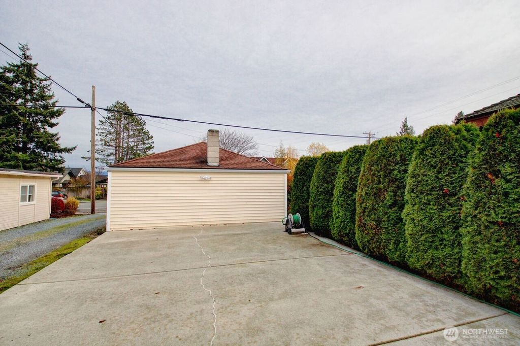 Photo of 1102 17th Street, Anacortes, WA 98221 (MLS # 2446678)