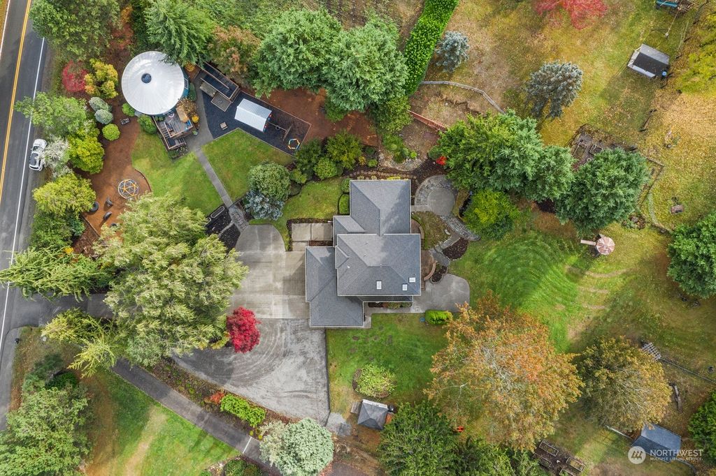 Photo of 5011 Lake Alice Road SE, Fall City, WA 98024 (MLS # 2014372)