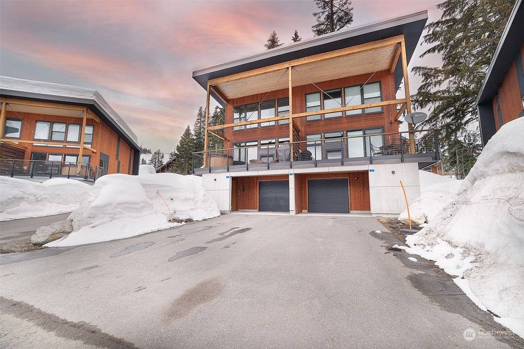 Photo of 230 Pass Life Way #1, Snoqualmie Pass, WA 98068 (MLS # 2142225)