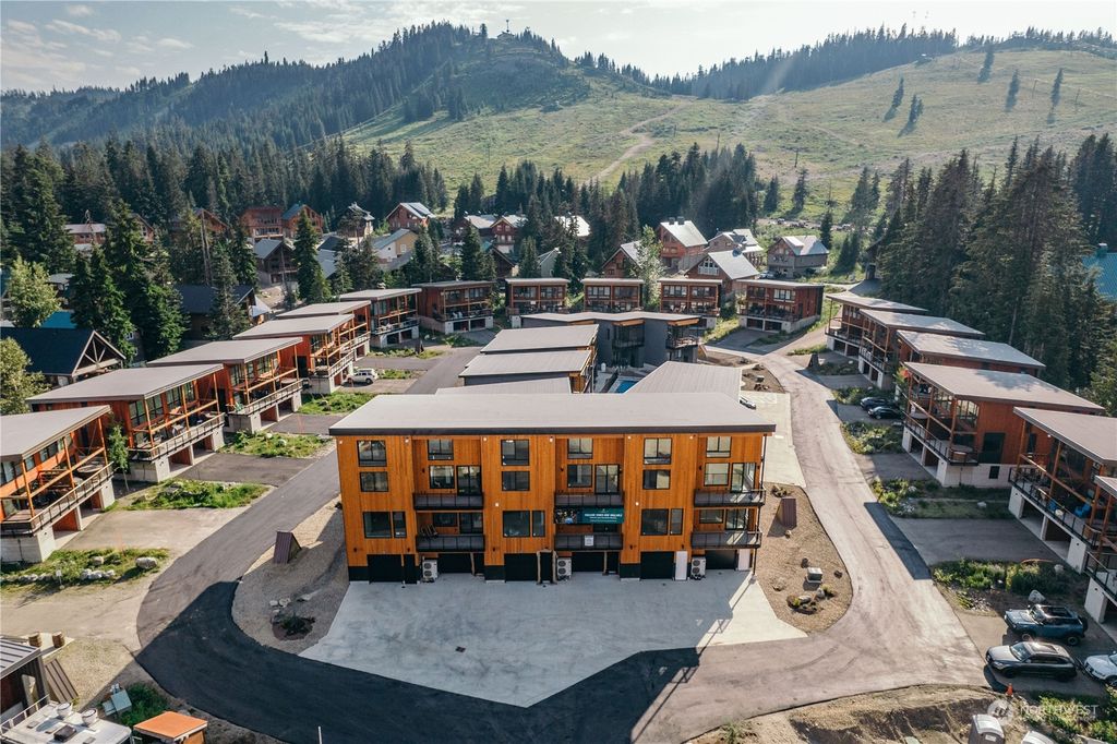 Photo of 230 Pass Life Way #1, Snoqualmie Pass, WA 98068 (MLS # 2142225)