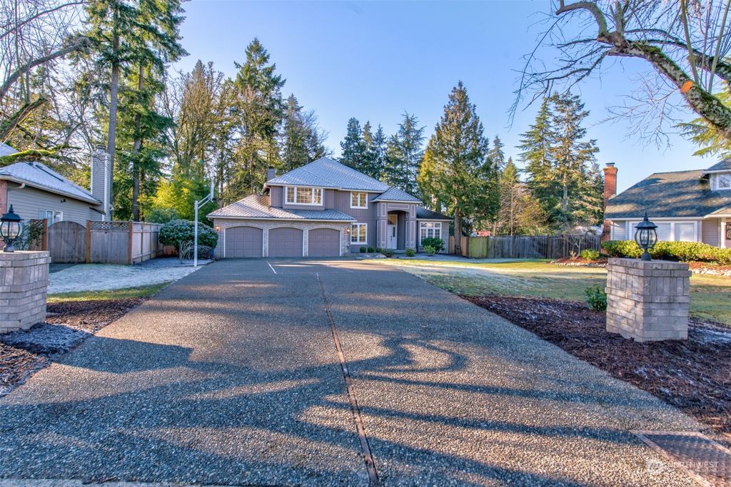 Photo of 6525 148th Avenue SE, Bellevue, WA 98006 (MLS # 2032705)