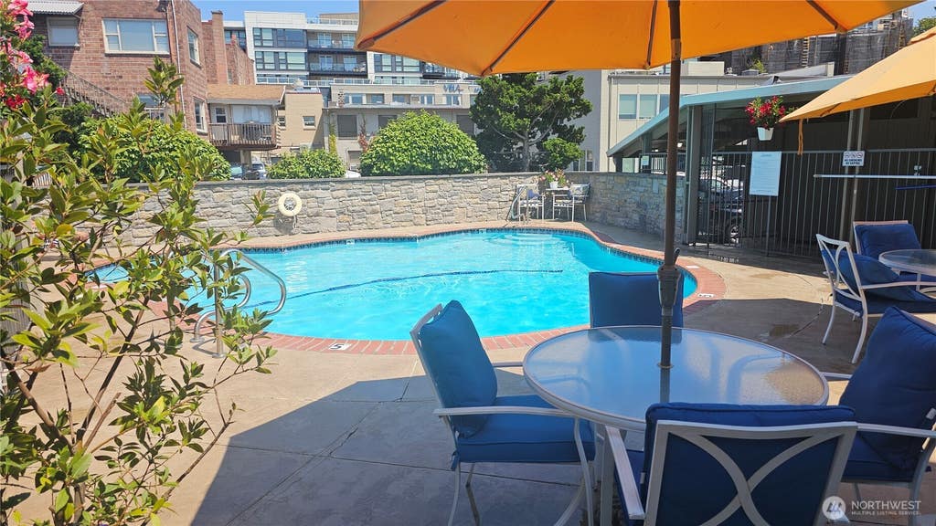 Photo of 65 Kirkland Avenue #102, Kirkland, WA 98033 (MLS # 2554078)