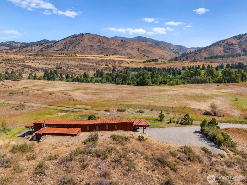 Photo of 3 Renee Road, Winthrop, WA 98862 (MLS # 2575071)