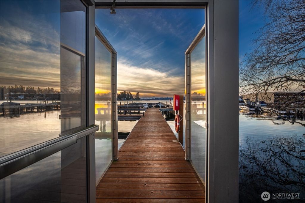 listing image 9363610182407086827