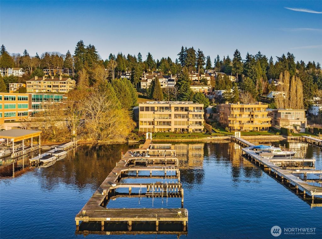 listing image 9366835294572646781
