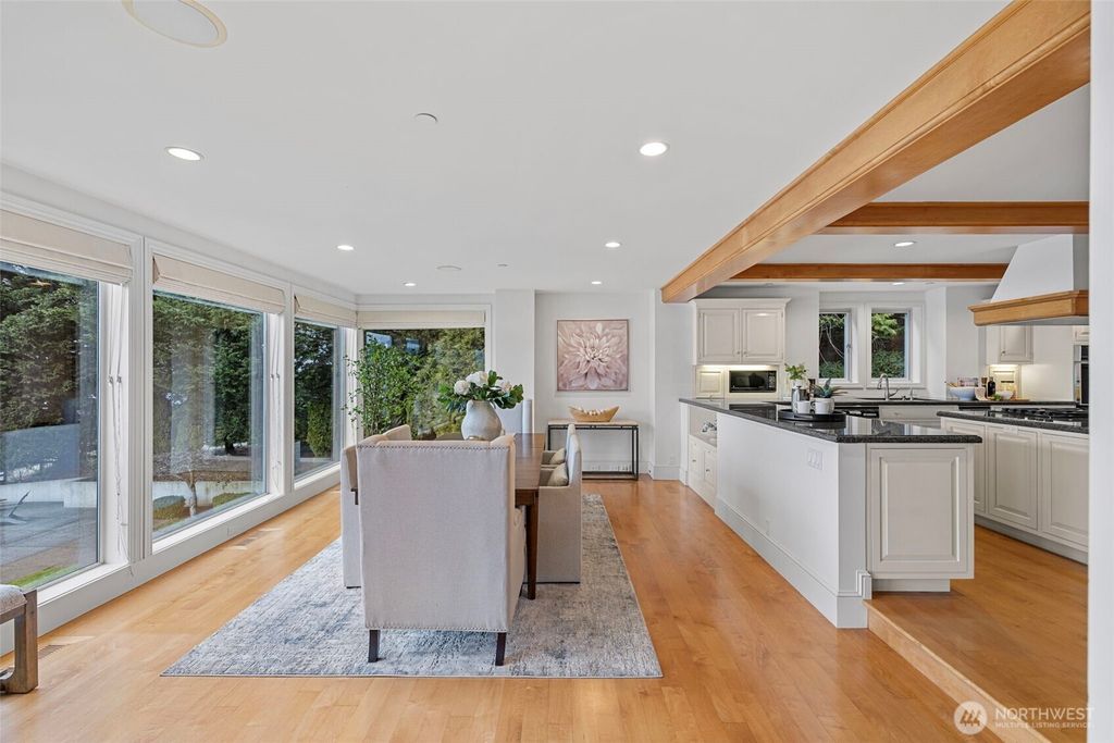 listing image 9366666253042720885