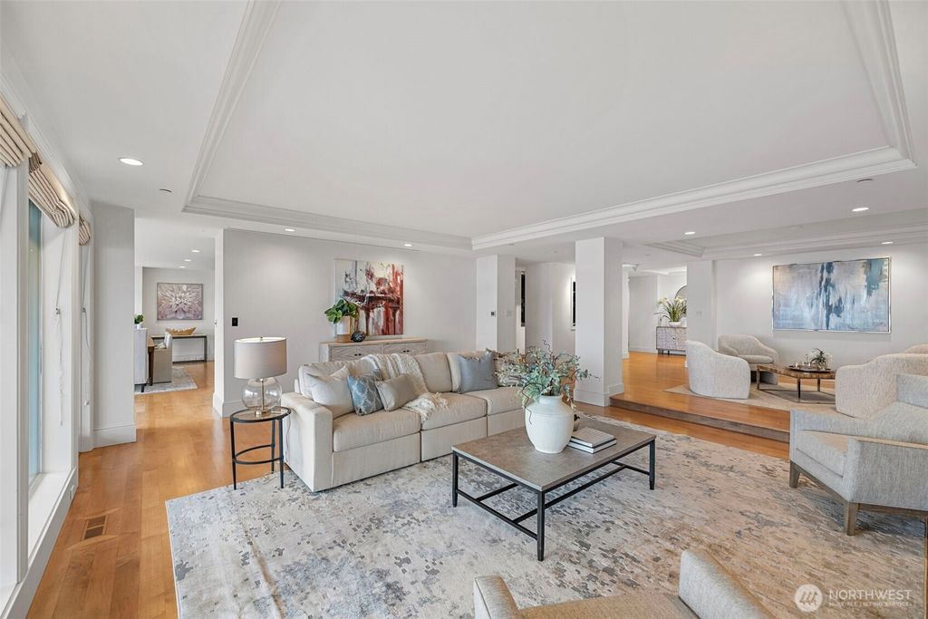 listing image 9369226455356889933
