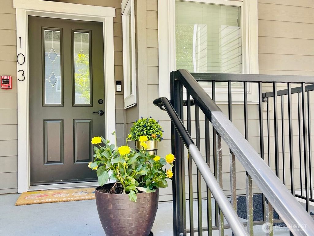 Photo of 7322 Rainier Avenue S #103, Seattle, WA 98118 (MLS # 2410092)