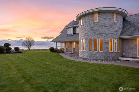 Photo of 581 Marine Drive, Point Roberts, WA 98281 (MLS # 2360801)