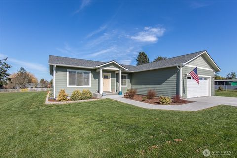 Photo of 41 Victoria View Street, Sequim, WA 98382 (MLS # 2487958)