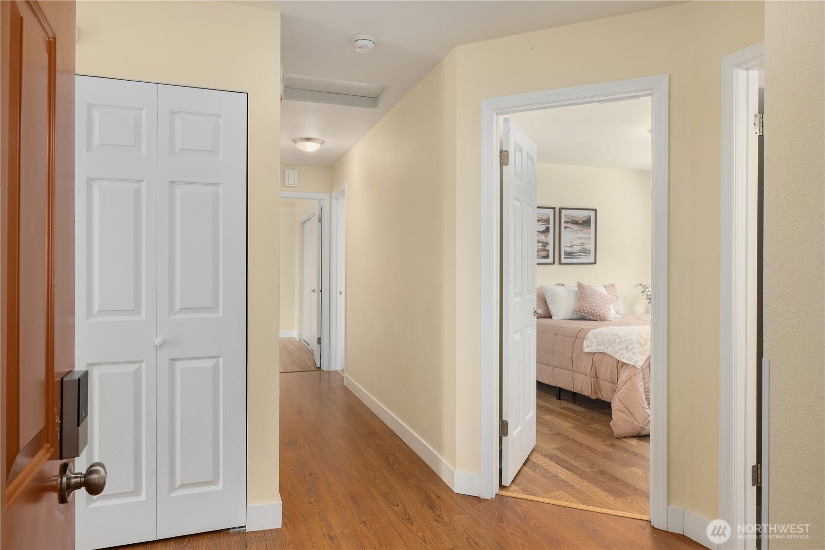 455 Newport Way NW 306