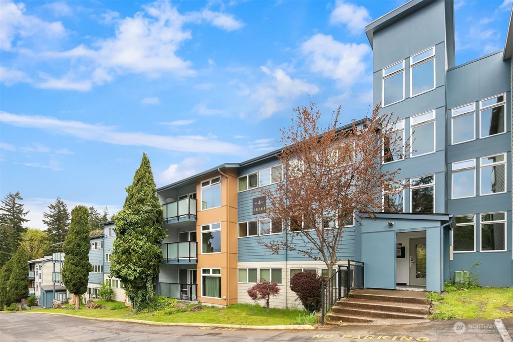 Photo of 15144 65th Avenue S #410, Tukwila, WA 98188 (MLS # 2060419)