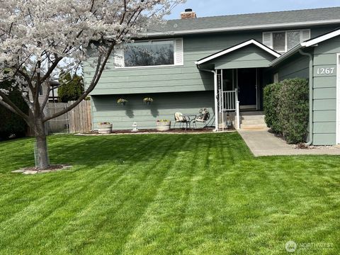 Photo of 1267 SE Constitution Drive, College Place, WA 99324 (MLS # 2487306)