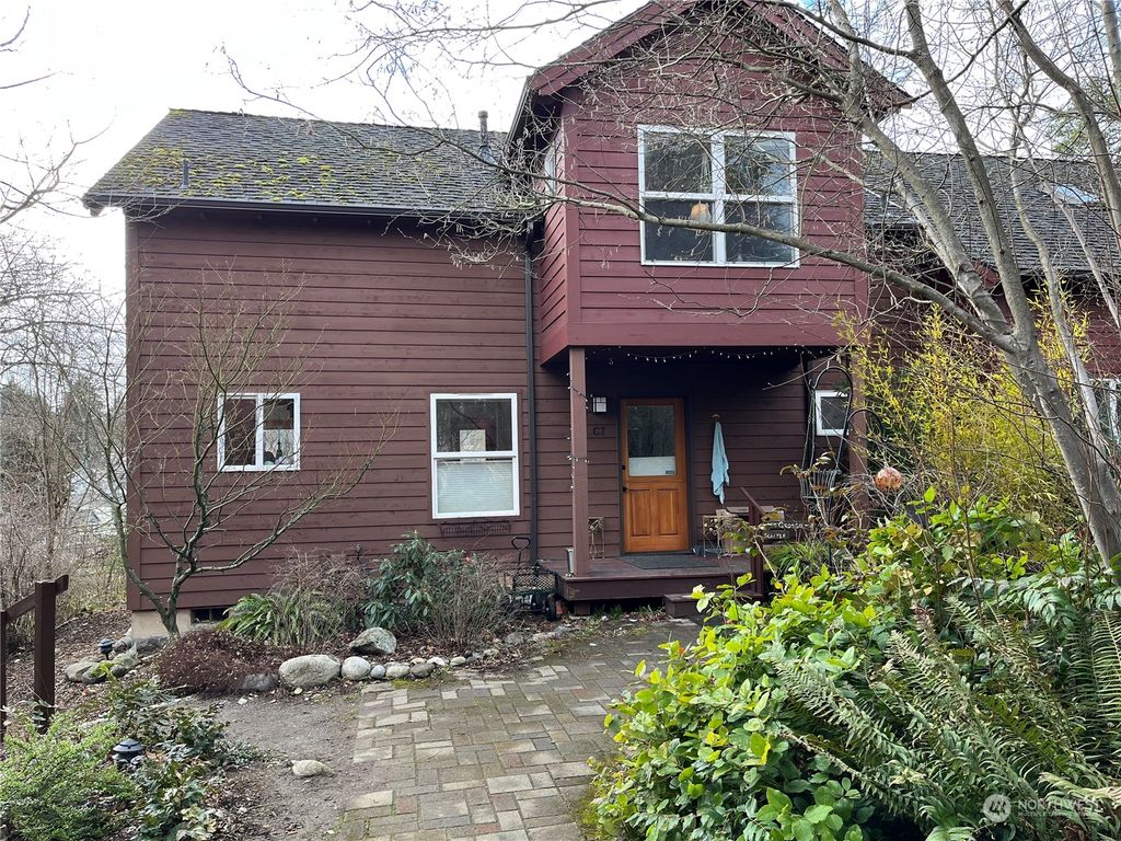 Photo of 7020 18th Avenue SW #C7, Seattle, WA 98106 (MLS # 2040387)