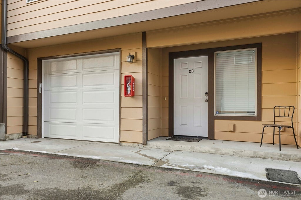 Photo of 12228 SE Petrovitsky Road #2B, Renton, WA 98058 (MLS # 2583950)