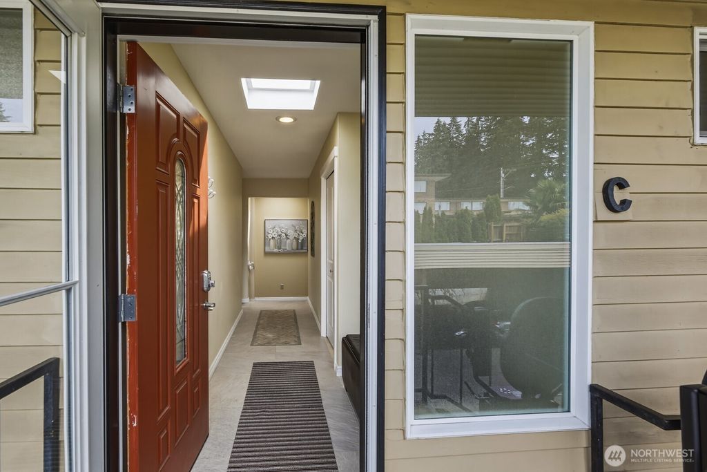 Photo of 5120 Beaumont Drive #C, Everett, WA 98203 (MLS # 2541693)