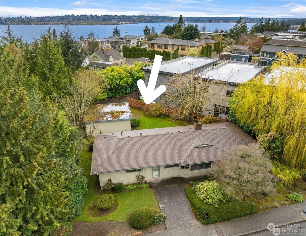 Photo of 1235 Market Street, Kirkland, WA 98033 (MLS # 2225199)