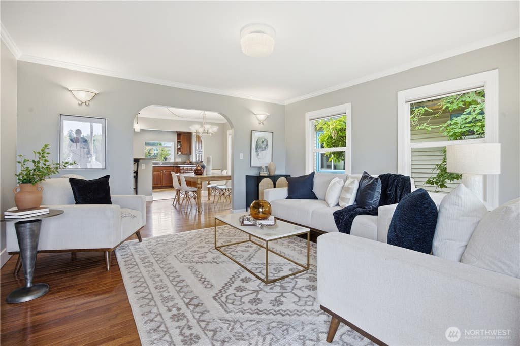 Photo of 7623 46th Avenue S, Seattle, WA 98118 (MLS # 2556327)