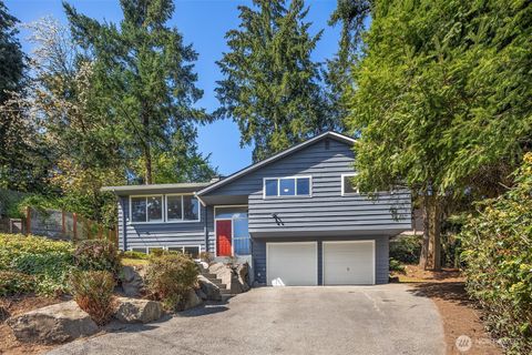 1136 N 146th Place Shoreline WA 98133