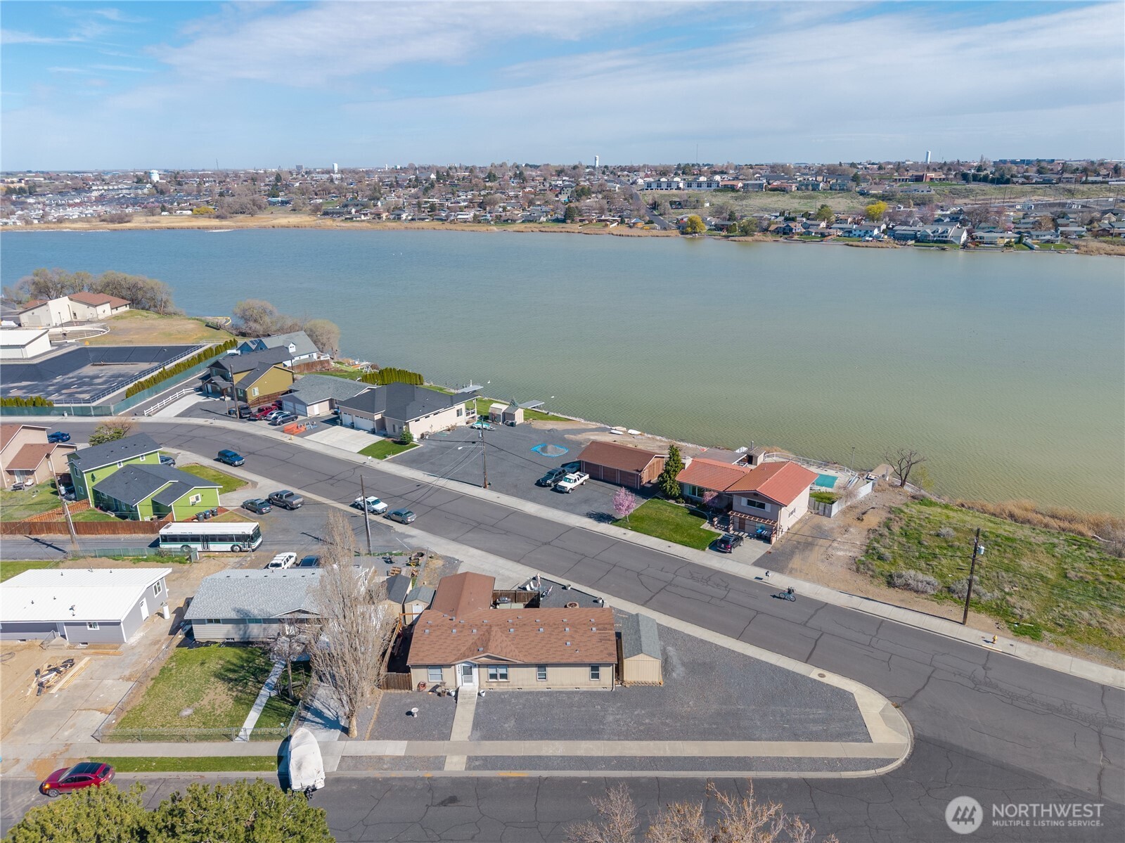 1341 W Columbia Avenue