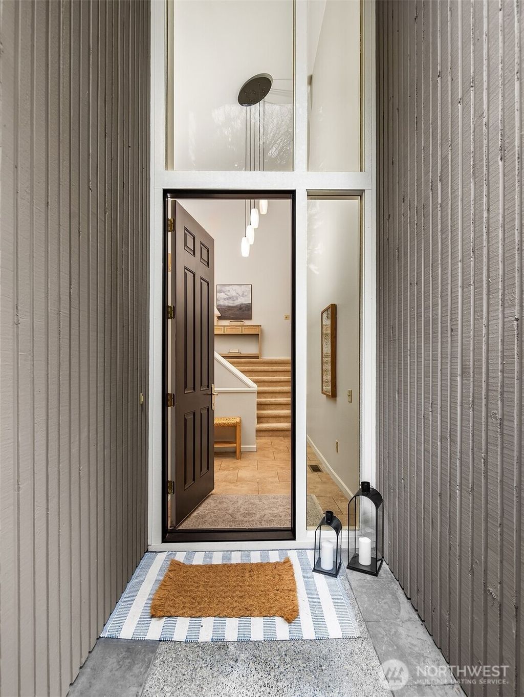 Photo of 14224 SE 45th Place, Bellevue, WA 98006 (MLS # 2343647)