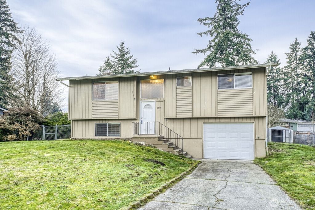 Photo of 1510 155th Street E, Tacoma, WA 98445 (MLS # 2470728)