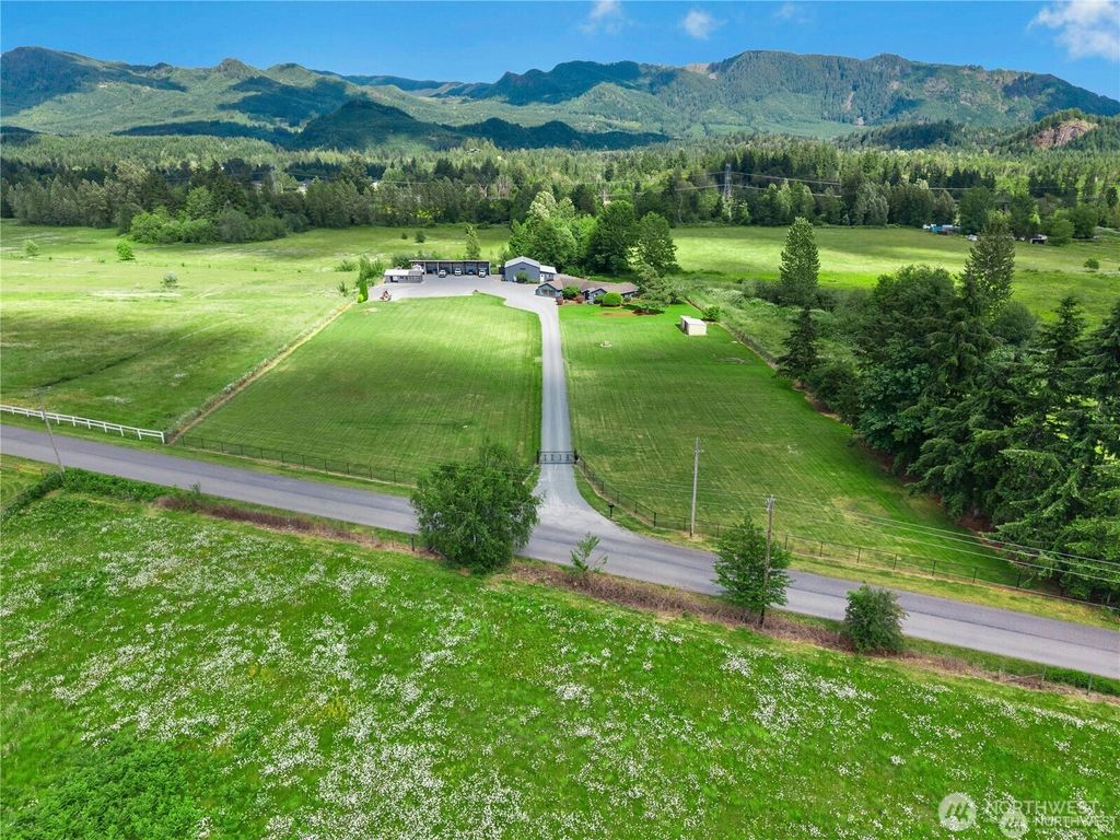 Photo of 41218 292nd Way SE, Enumclaw, WA 98022 (MLS # 2545609)