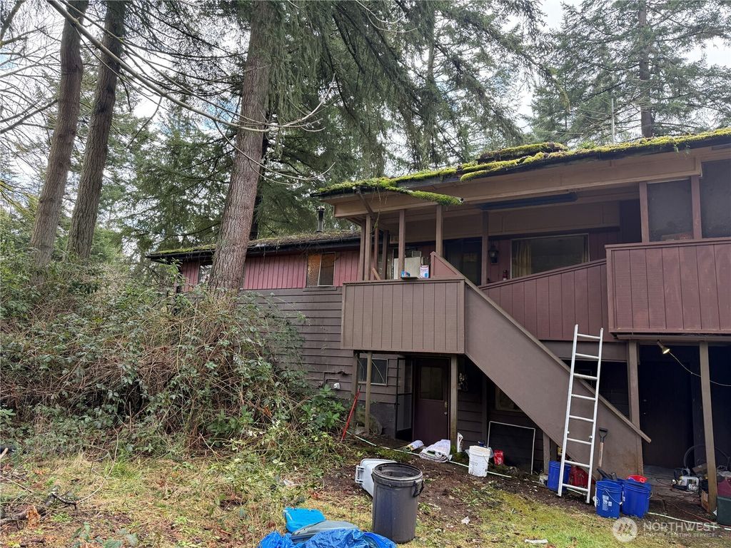 Photo of 17606 SE 144th Street, Renton, WA 98059 (MLS # 2354585)