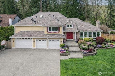 Photo of 14021 SE 64th St St, Bellevue, WA 98006 (MLS # 2504401)