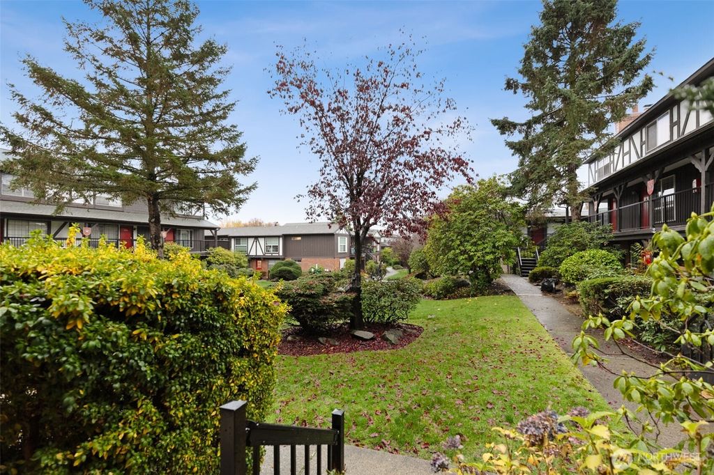Photo of 3425 S 176th Street #110, SeaTac, WA 98188 (MLS # 2455840)