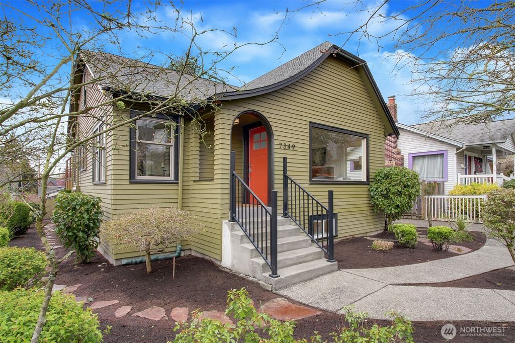 Photo of 7349 11th Avenue NW, Seattle, WA 98117 (MLS # 2354510)