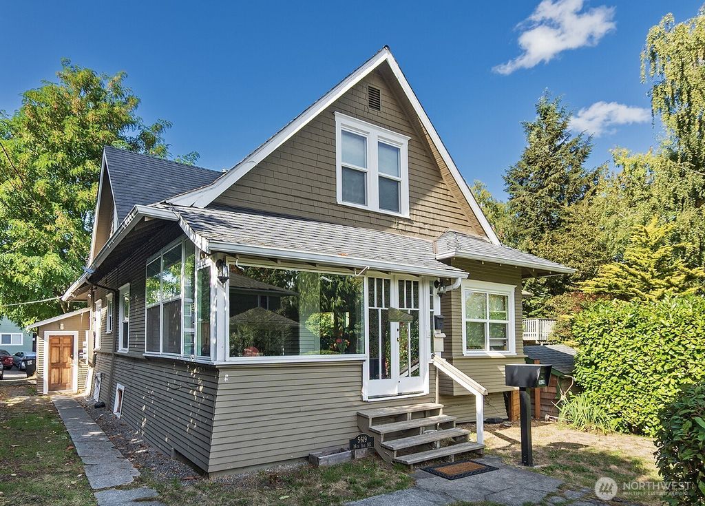 Photo of 5619 16th Avenue NE, Seattle, WA 98105 (MLS # 2444199)