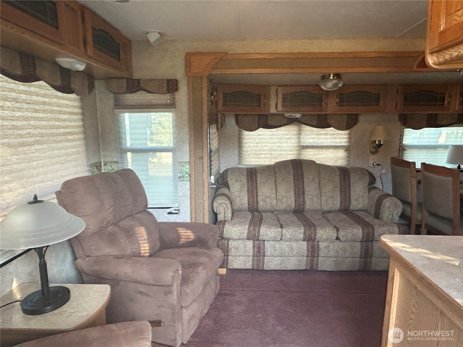 10 W Maple Street