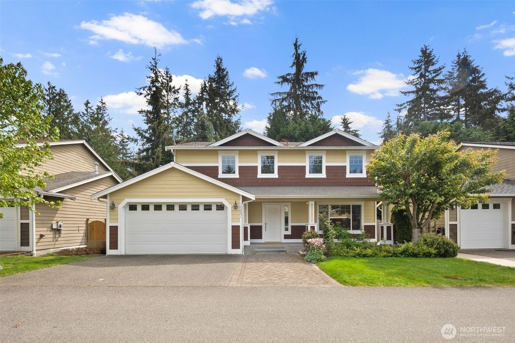 Photo of 14223 44th Avenue W, Lynnwood, WA 98087 (MLS # 2373945)