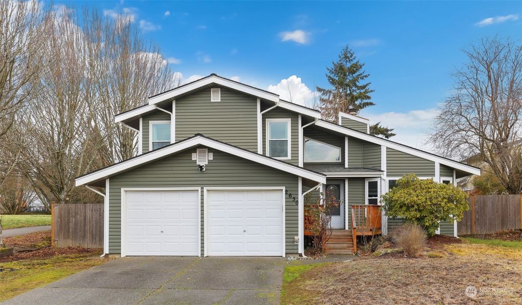 Photo of 2630 SW 340 Place, Federal Way, WA 98023 (MLS # 2331255)