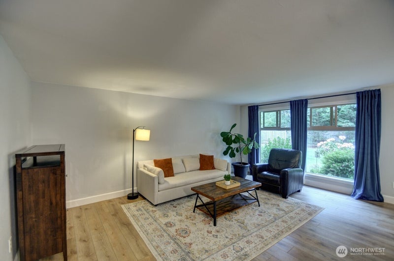3423 Donnelly Drive SE