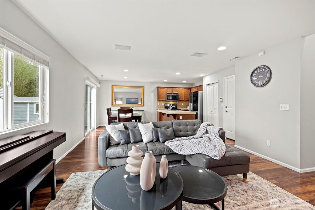 Photo of 18102 31st Avenue SE, Bothell, WA 98012 (MLS # 2508607)