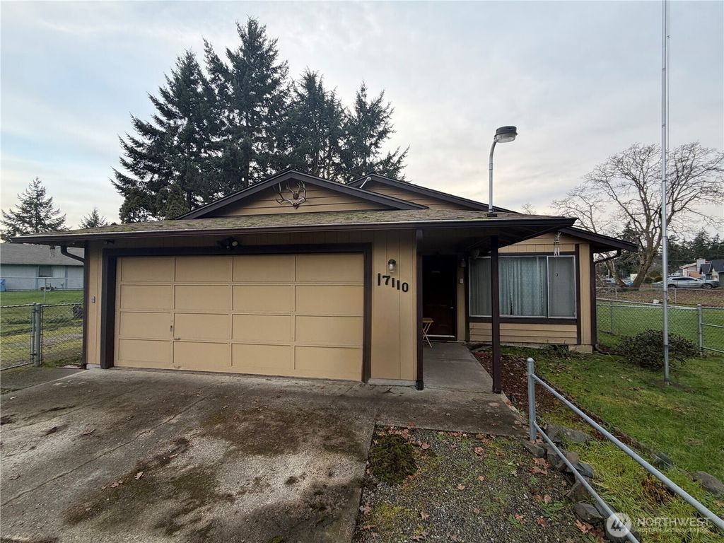 Photo of 17110 5th Avenue E, Spanaway, WA 98387 (MLS # 2467899)