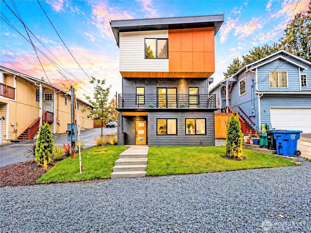 Photo of 6025 47th Avenue S #A, Seattle, WA 98118 (MLS # 2517184)