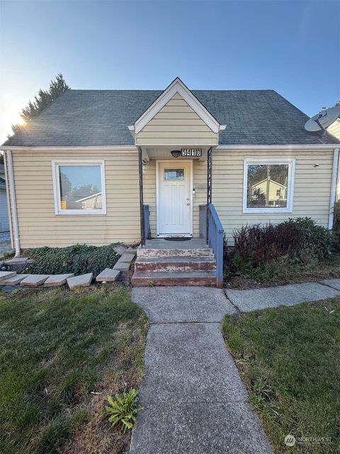 5410 S Cushman Avenue, Tacoma, WA 98408 - MLS#: 2300408